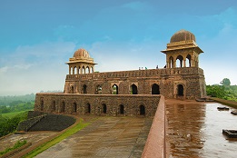 Mandu Ujjain Tours and Travels for senior Citizens